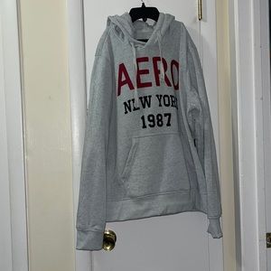 COPY - NWT!! aero New York hoodie. Light grey, Large.